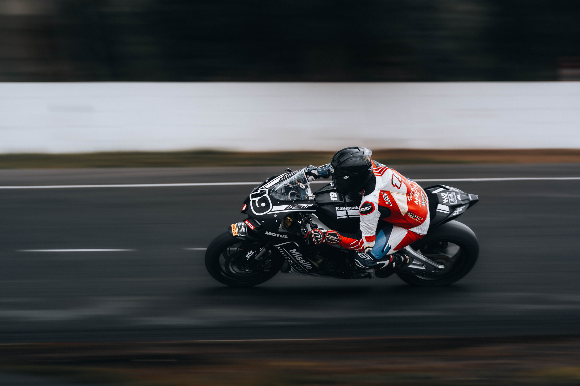 Motorsport photograph by Charles Pitout, Cape Town — image 6
